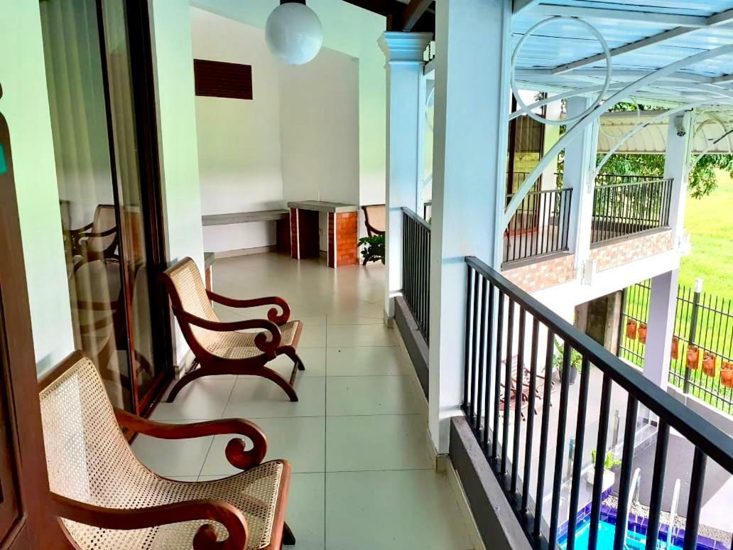 Akash By Dbi Hotel Gampaha Ngoại thất bức ảnh